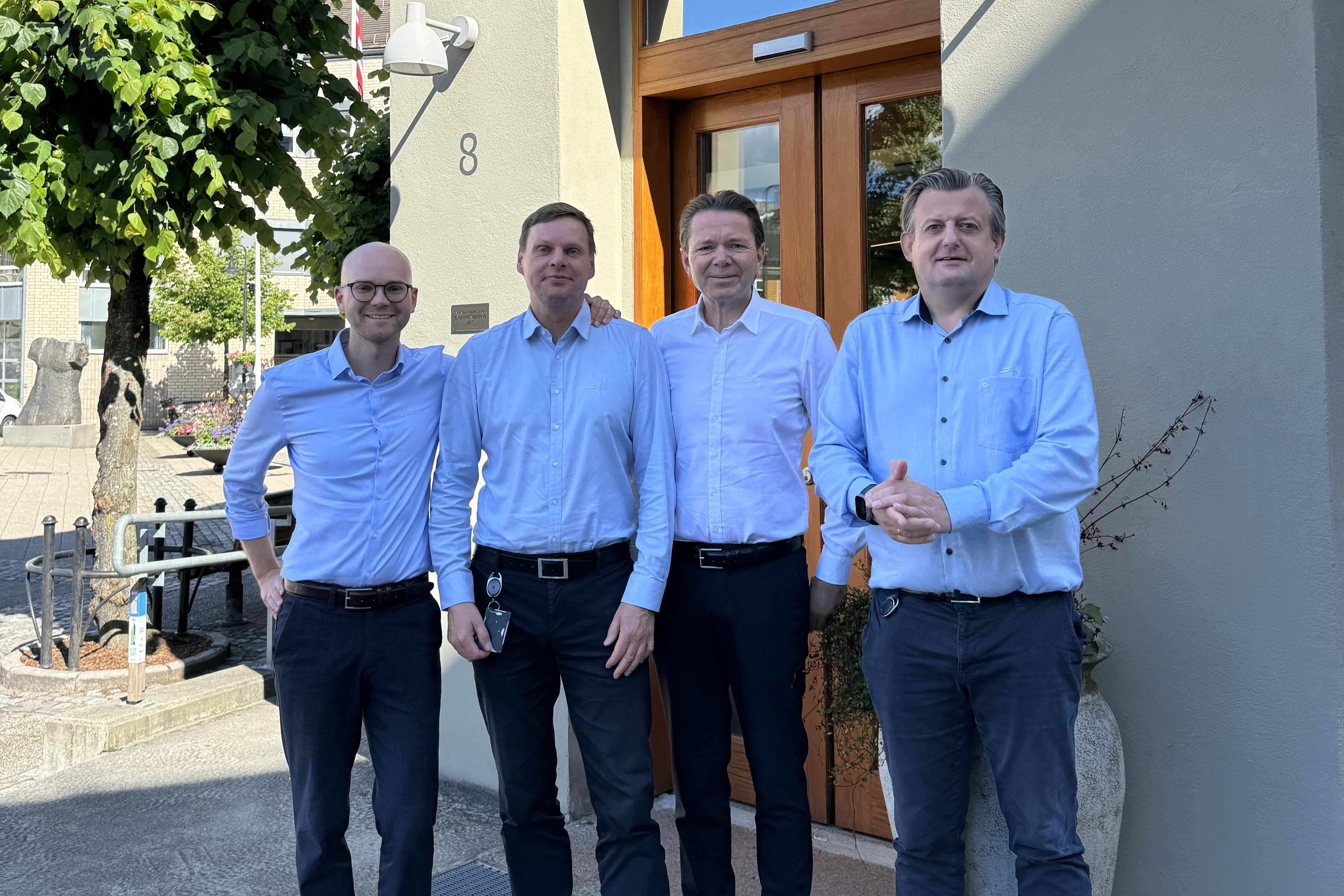 Bedriftsrådgivere i Agder Sparebank står utenfor banken